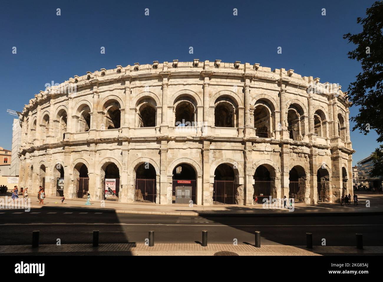 Arènes de nîmes ancient hi-res stock photography and images - Alamy