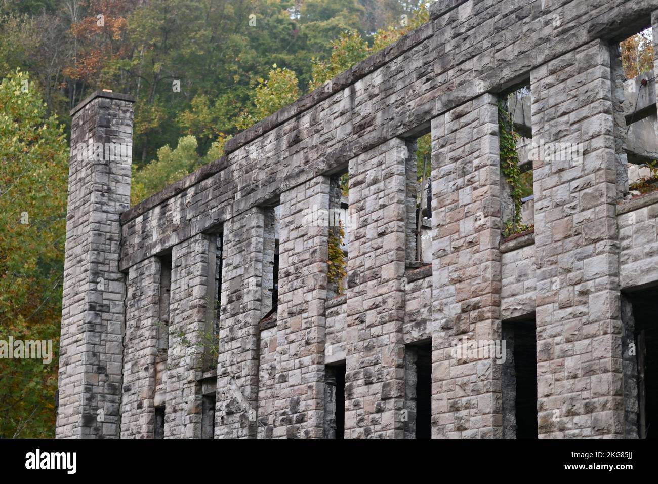 Uncompleted building hi-res stock photography and images - Alamy