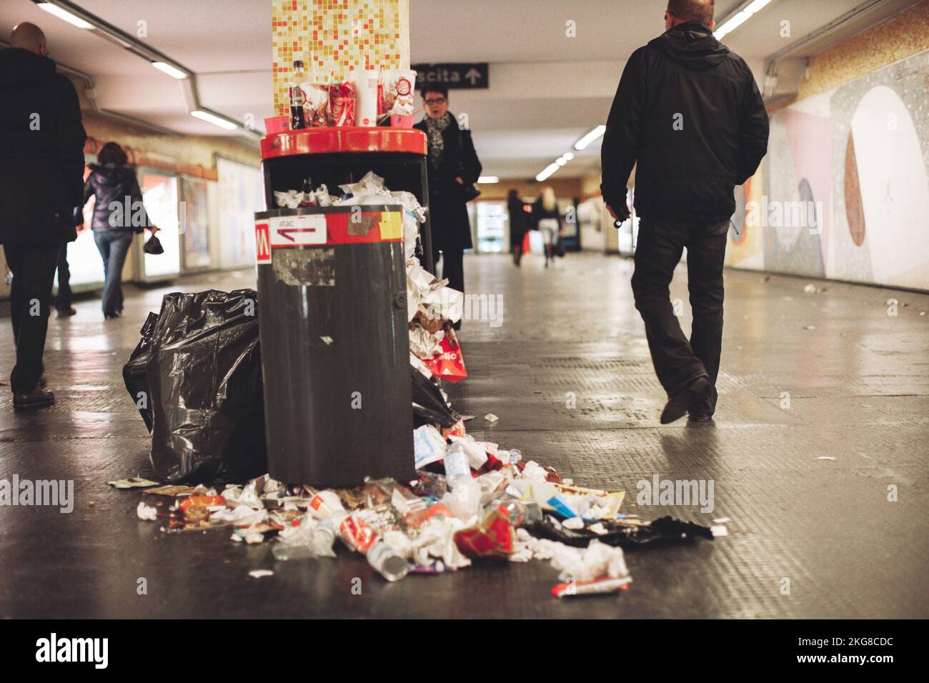 rome-italy-december-25-2011-a-lot-of-dirt-overflowing-garbage