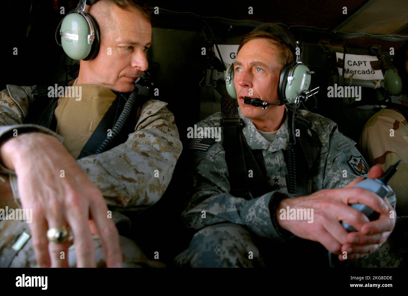 IRAQ - 16 July 2007 - Commander of Multinational Force in Iraq General David Petraeus (right) of the US Army and Chairman of the Joint Chiefs of Staff Stock Photo