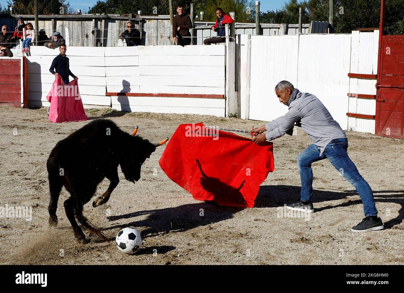 A toreador teacher of the Arles bullfighting school plays with a soccer ball during a bullfight show at the Monumental de Gimeaux arena in Arles, France, November 20, 2022.  REUTERS/Eric Gaillard     TPX IMAGES OF THE DAY Stock Photo