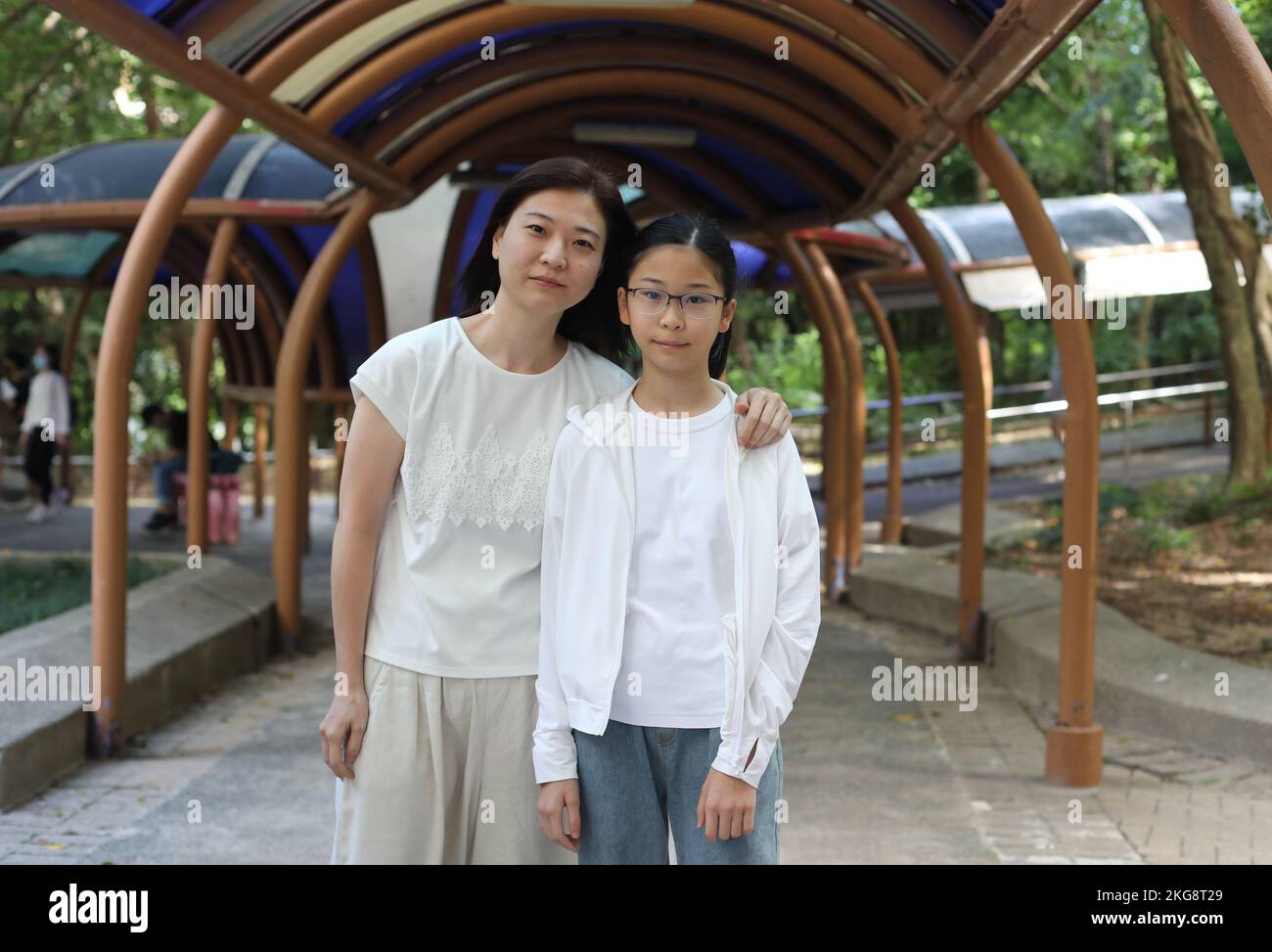 Ada Hung Sukwai and daughter Yoyo Yiu Ching, 10, photographed in Hin