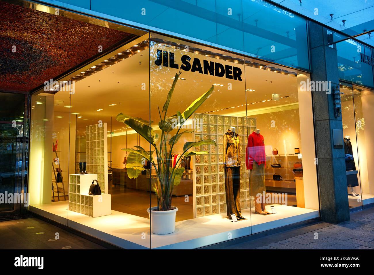 Jil sander hi-res stock photography and images - Alamy