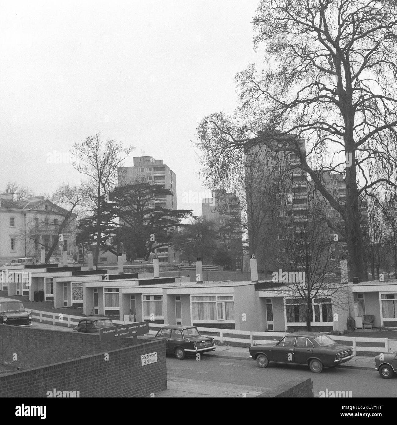 London alton estate roehampton Black and White Stock Photos & Images