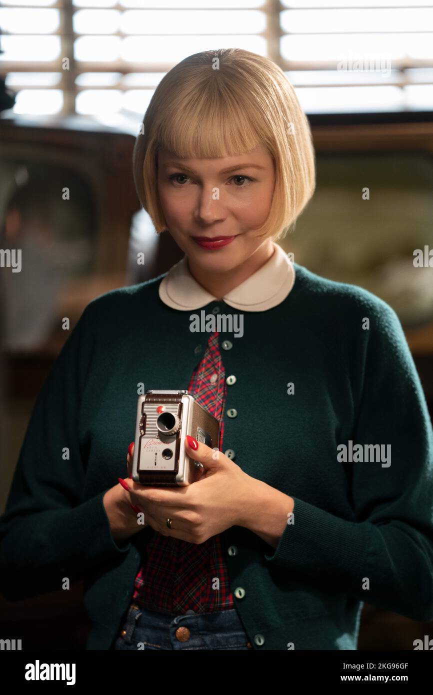 Michelle Williams as Mitzi Fabelman in 'The Fabelmans' (2022), co-written, produced and directed by Steven Spielberg. Photo credit: Merie Weismiller Wallace/Universal Pictures Stock Photo