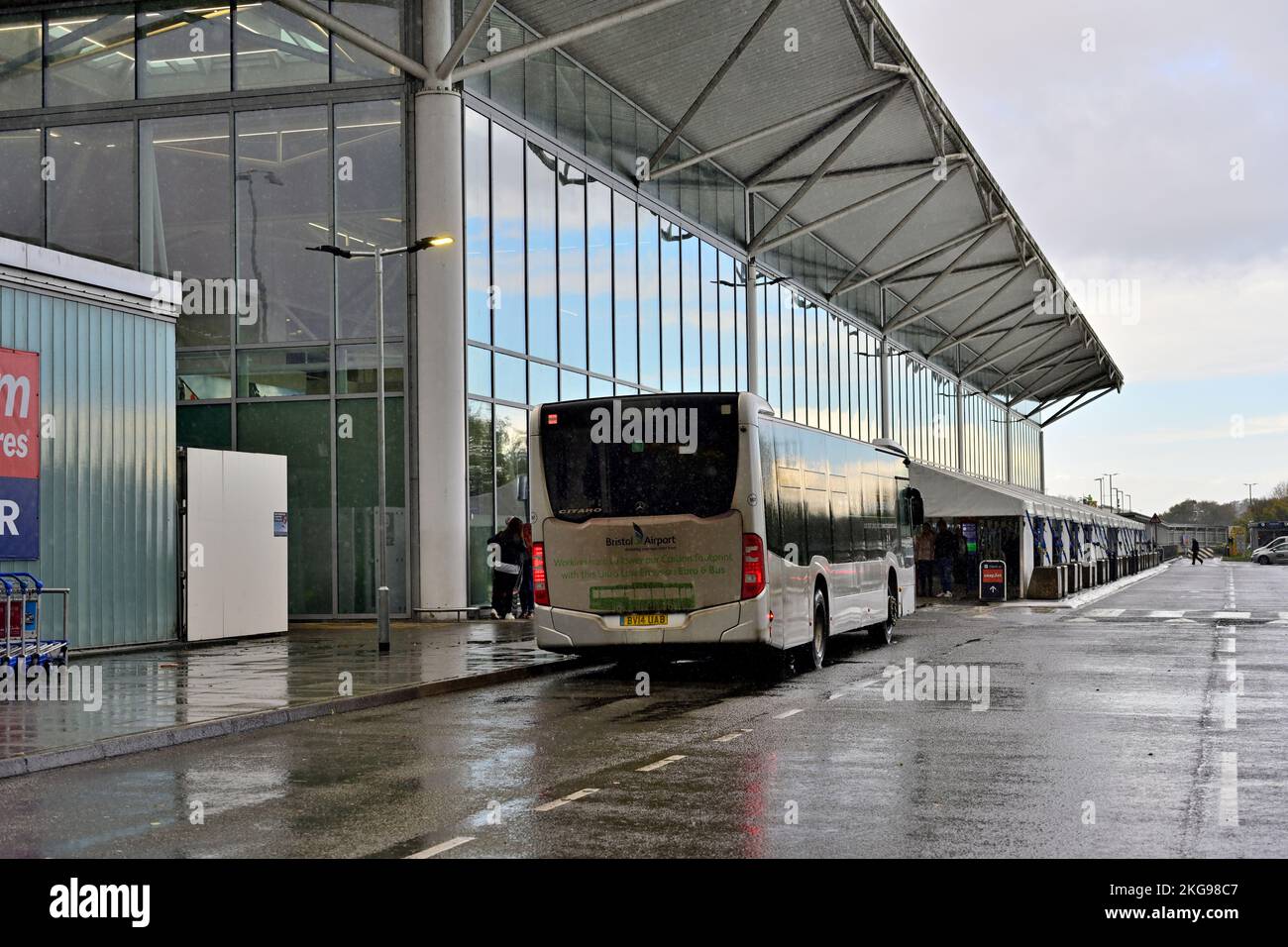 Bristol Airport car park bus outside terminal building, UK Stock Photo