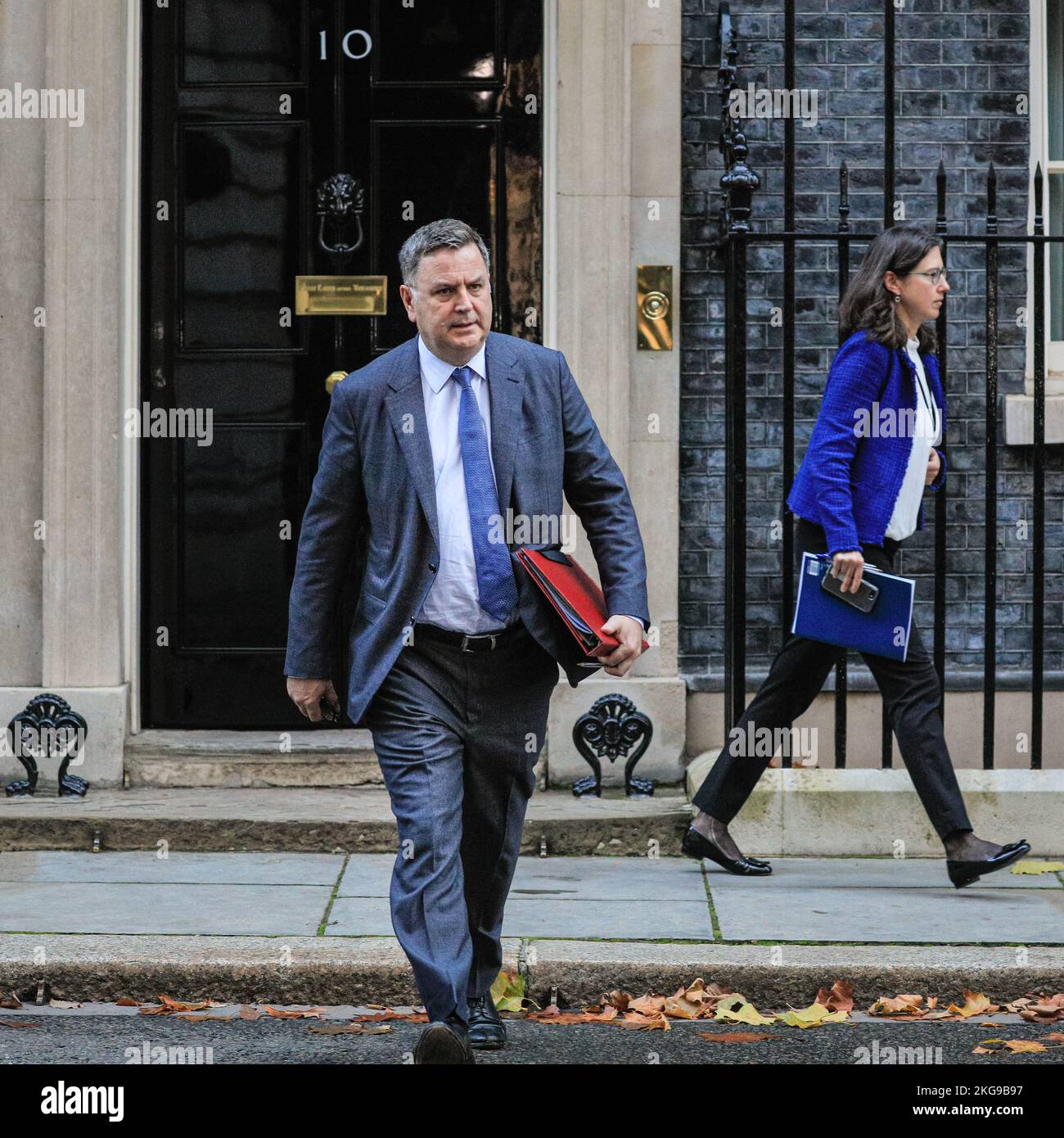 Westminster, London, UK. 22nd Nov, 2022. Mel Stride, MP, Secretary of State for Work and Pensions. Ministers attend the weekly cabinet meeting in Downing Street. Credit: Imageplotter/Alamy Live News Stock Photo