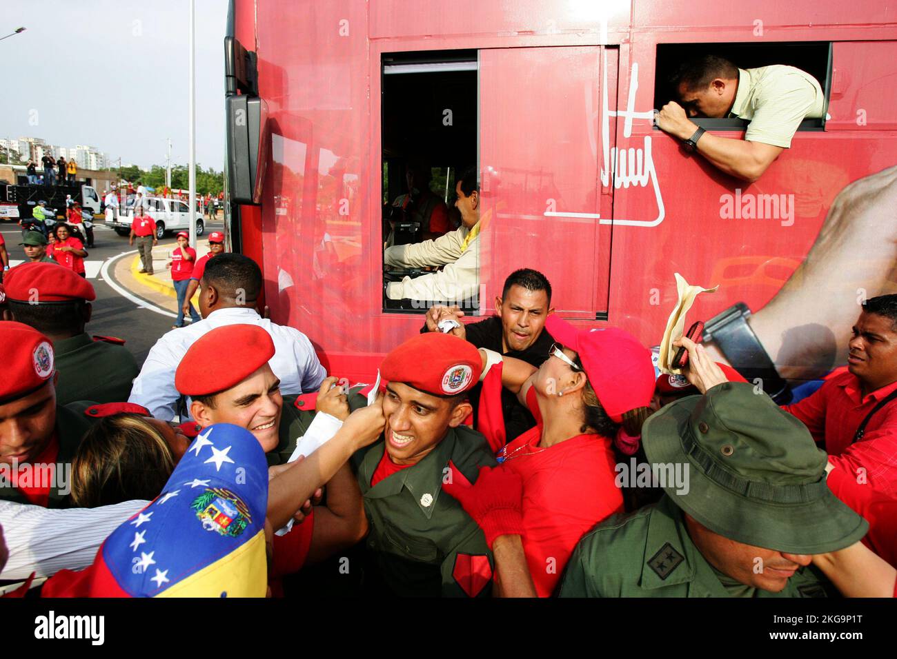 MaracaiboVenezuela23032013 Members of the Venezuelan Armed Forces