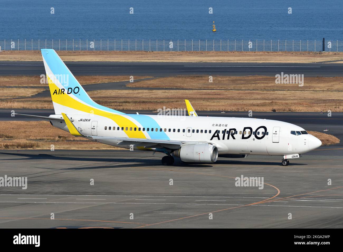 Tokyo, Japan - January 12, 2020: Air Do Boeing B737-700 (JA12AN) passenger plane. Stock Photo
