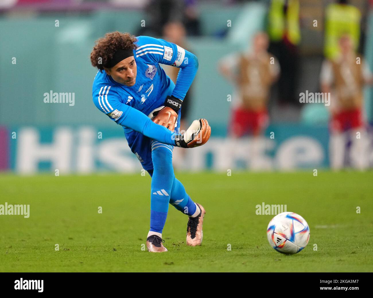 Memo ochoa goalie gloves deals