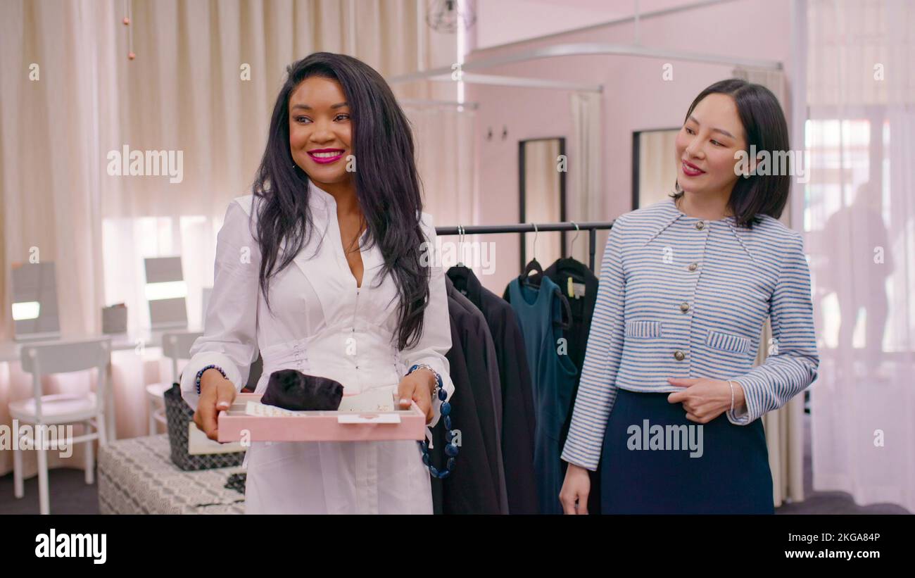 MIND YOUR MANNERS, Sarah Jane Ho (right), (Season 1, ep. 103, aired Nov.  16, 2022). photo: ©Netflix / Courtesy Everett Collection Stock Photo - Alamy