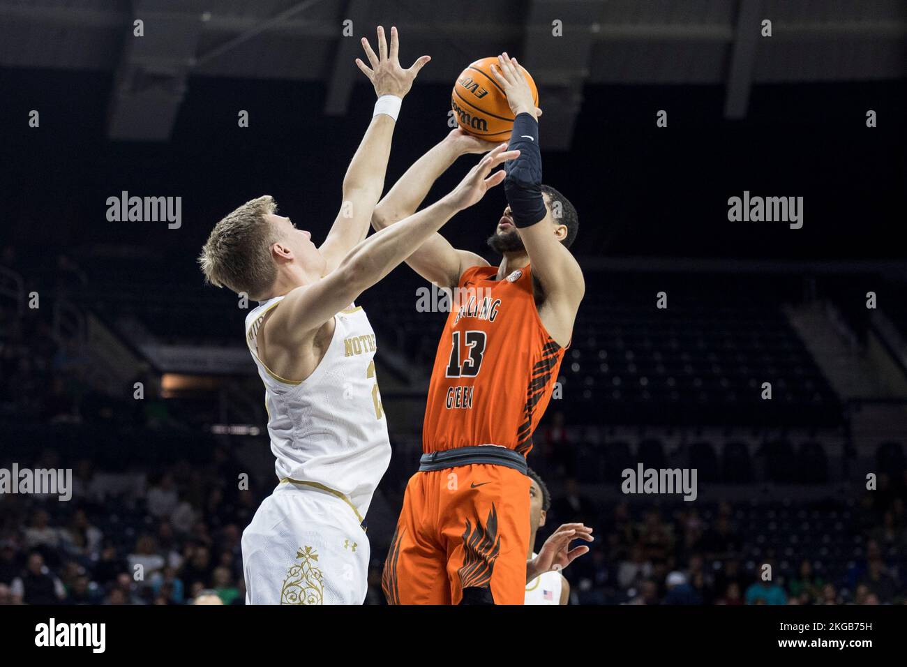 South Bend, Indiana, USA. 22nd Nov, 2022. Bowling Green guard Chandler