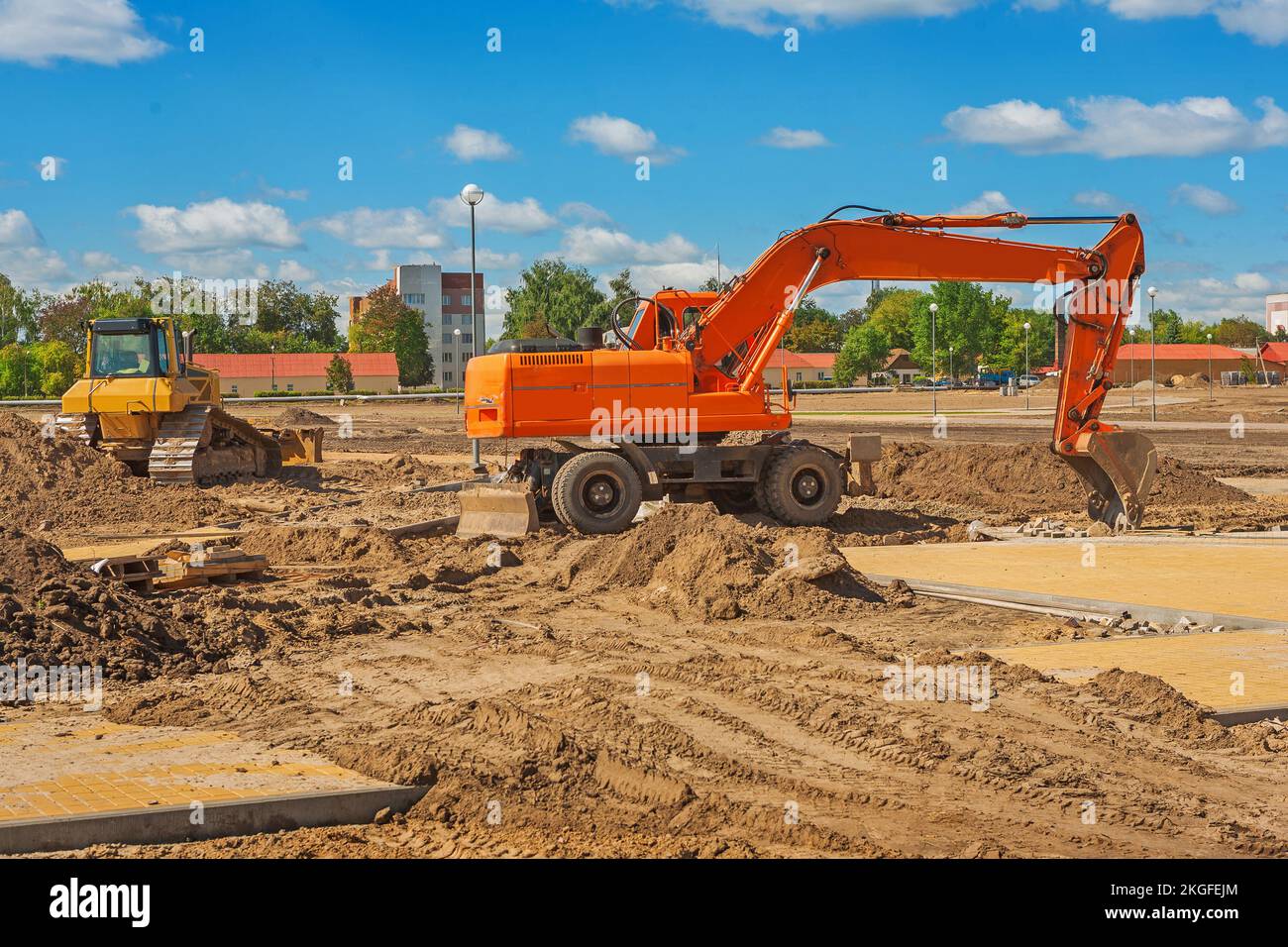 view on work of excavator on construction site Stock Photo