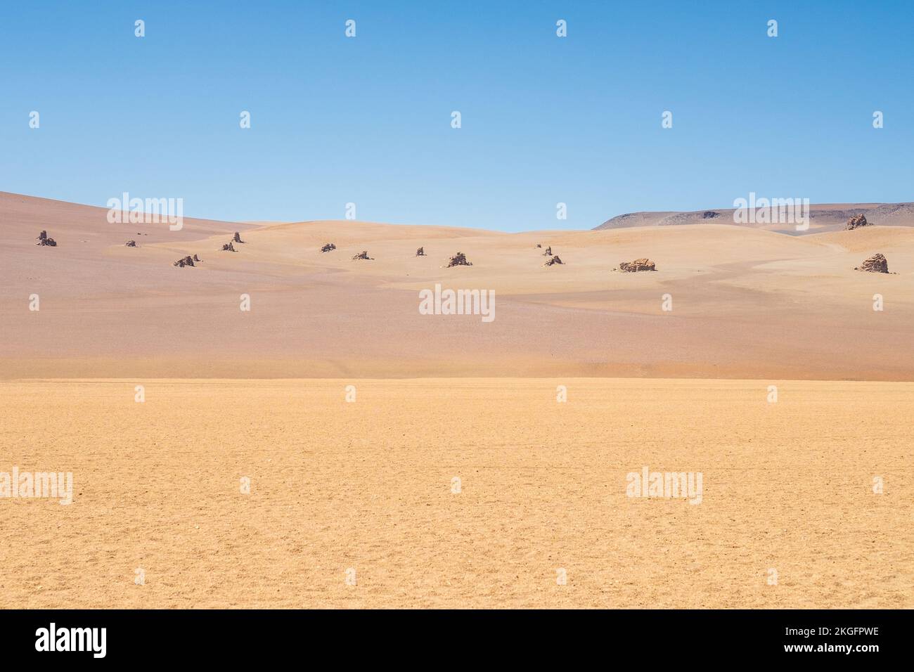 Panoramic view of the Desierto de Dalí (Dali Desert) in Eduardo Avaroa Andean Fauna National Reserve, Sur Lípez Province, Bolivia Stock Photo