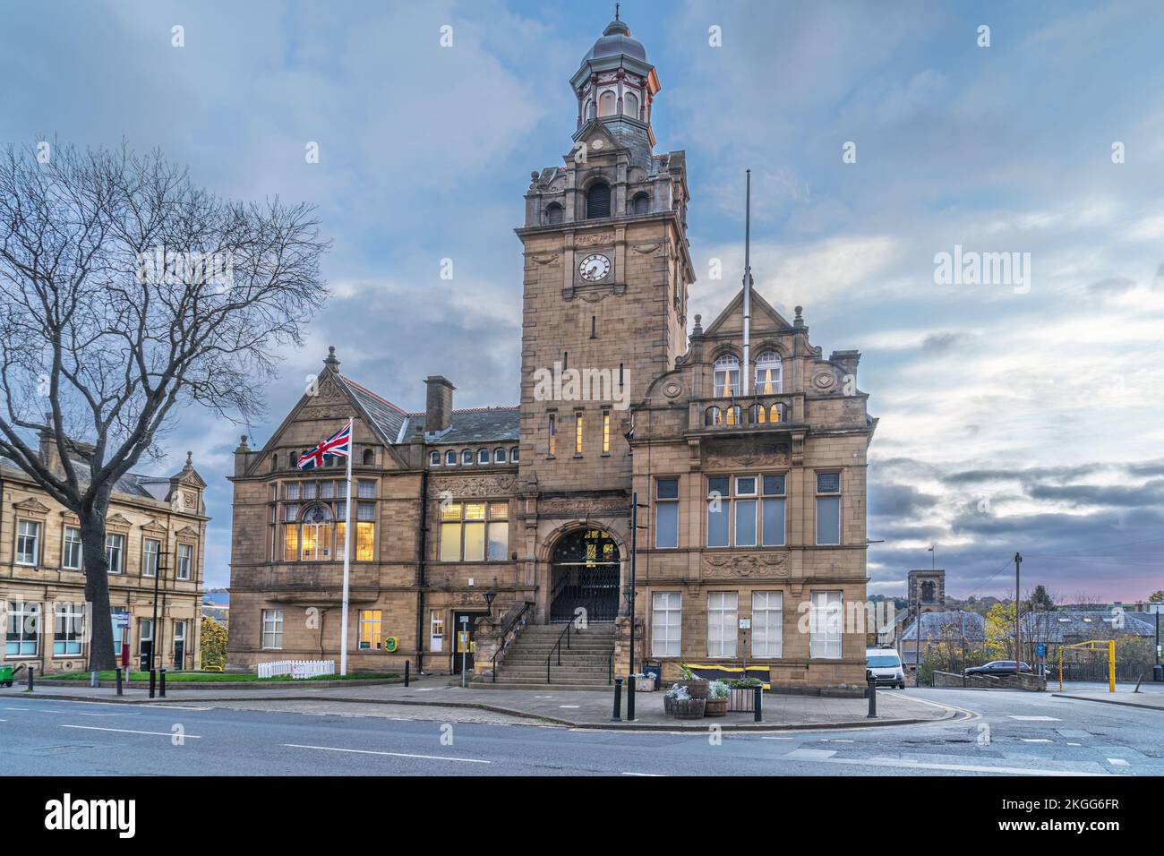 Cleckheaton Town Hall Stock Photo Alamy