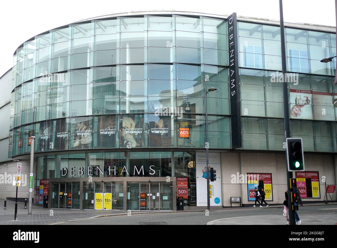 Debenhams in Liverpool closing down Stock Photo Alamy
