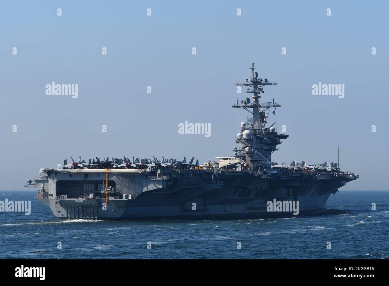 Kanagawa Prefecture, Japan - August 28, 2021: United States Navy USS Carl Vinson (CVN-70), Nimitz-class aircraft carrier. Stock Photo