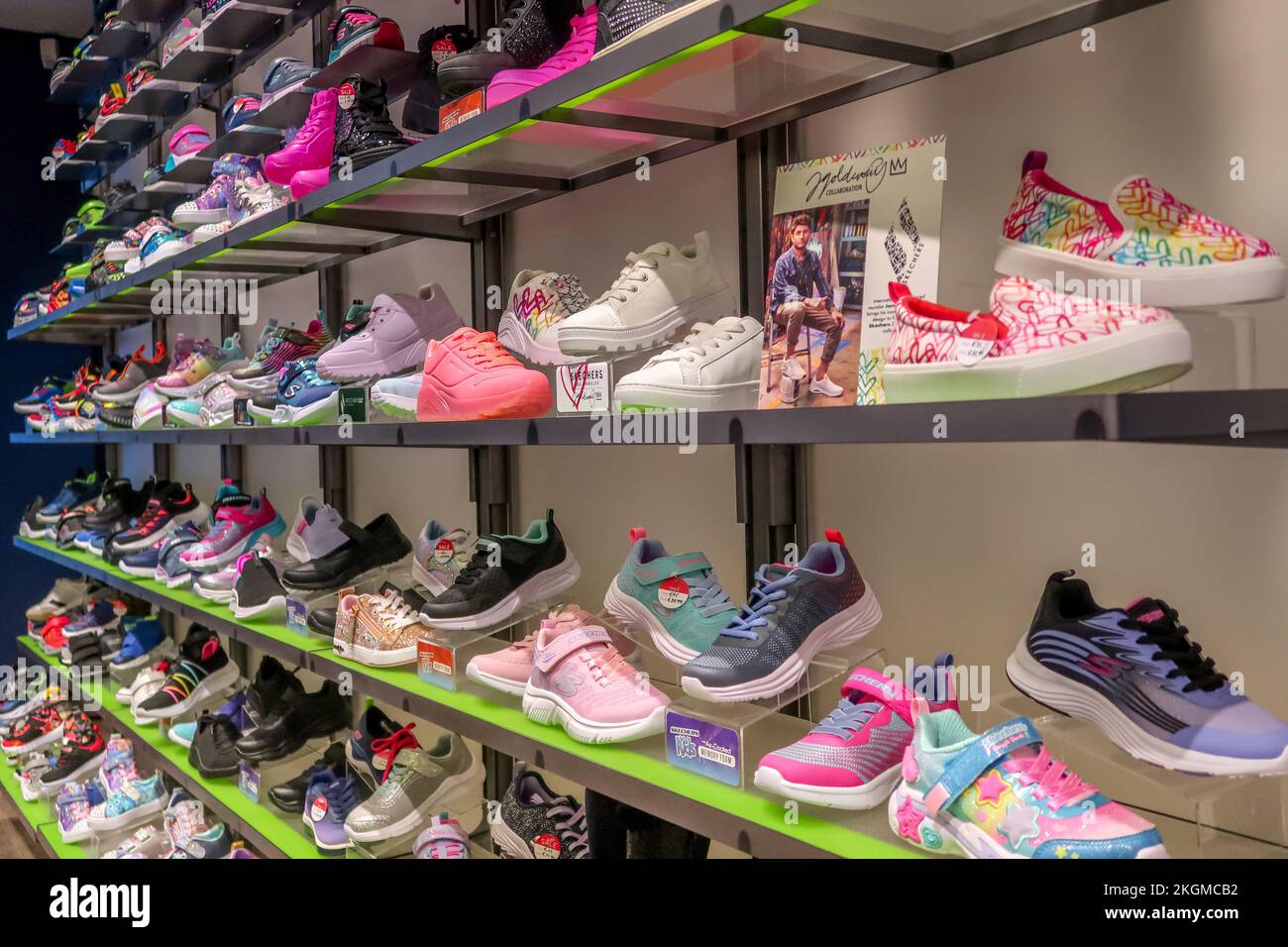 Sketchers footwear hi-res stock photography and images - Alamy
