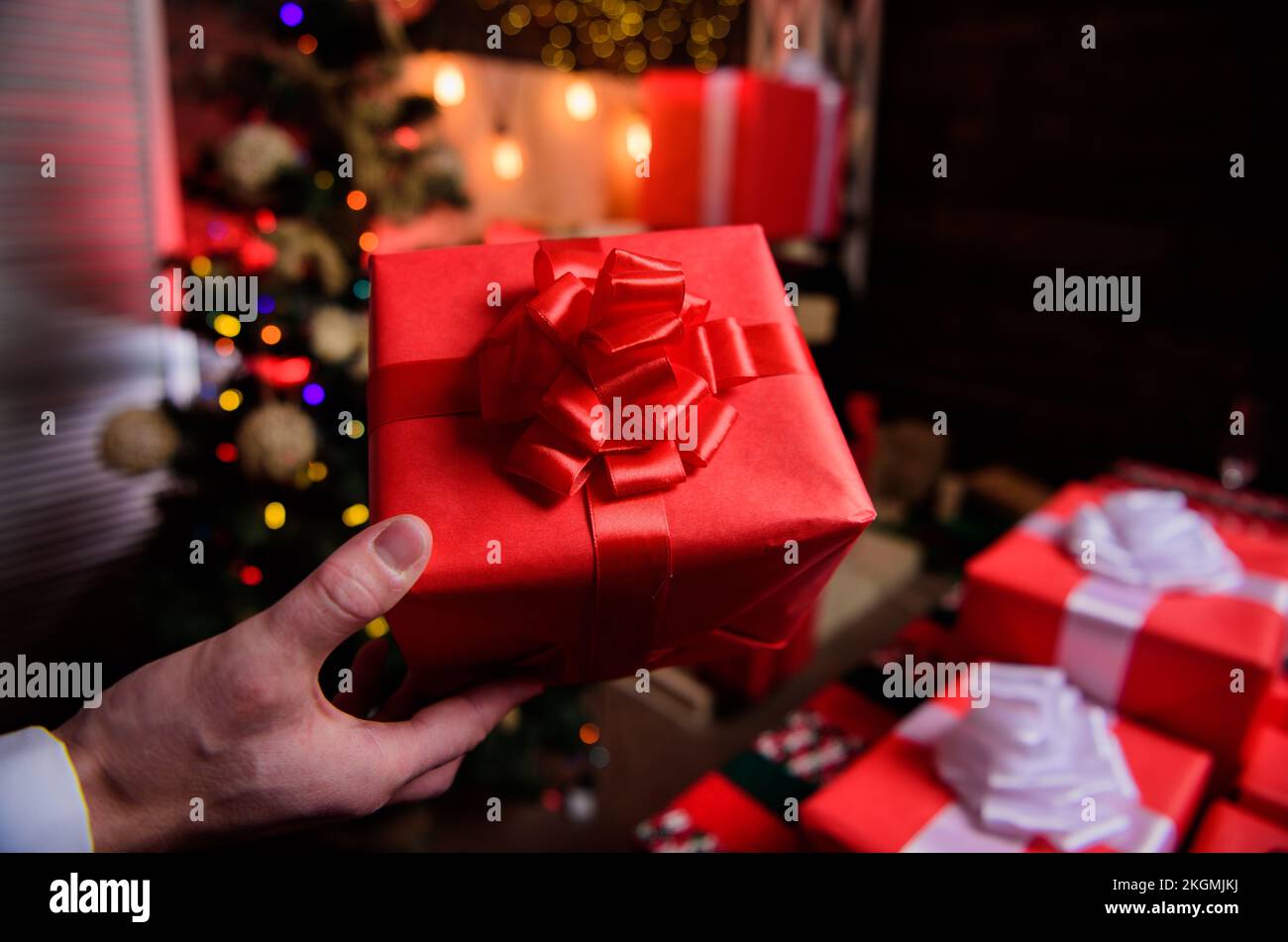 Surprise new year gifts hi-res stock photography and images - Alamy