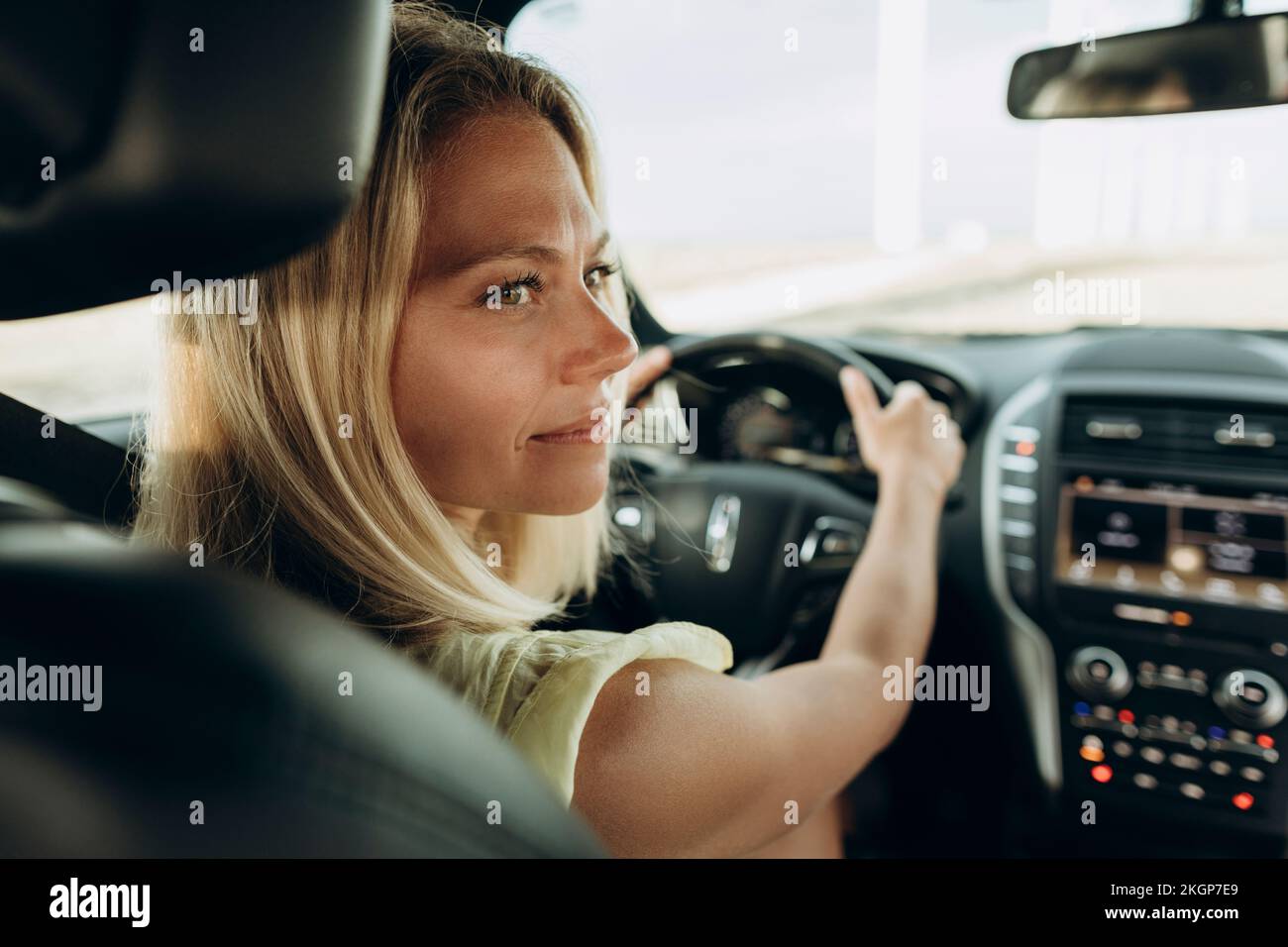 Steering wheel of the car hi-res stock photography and images - Alamy