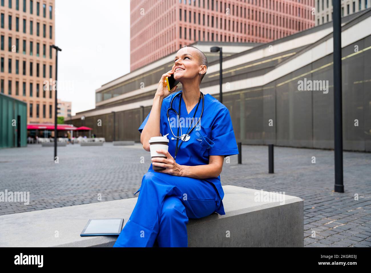Mature female nurse hi-res stock photography and images - Alamy
