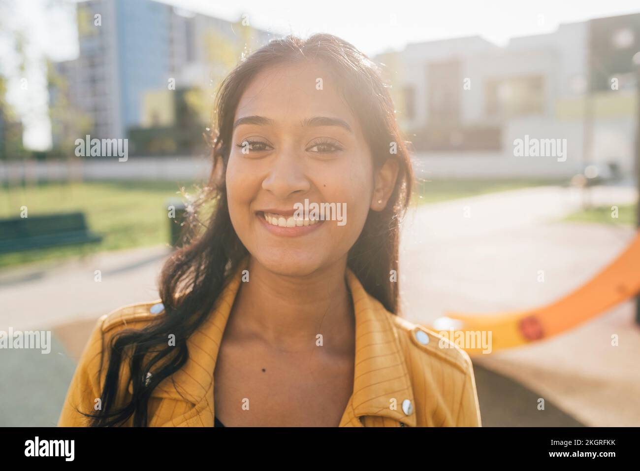 Sunny city park playground hi-res stock photography and images - Alamy