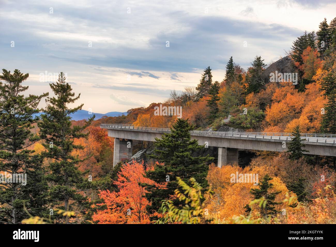 Views of the Linn Cove Viaduct under cloudy skies on the Blue Ridge Parkway in North Carolina Stock Photo