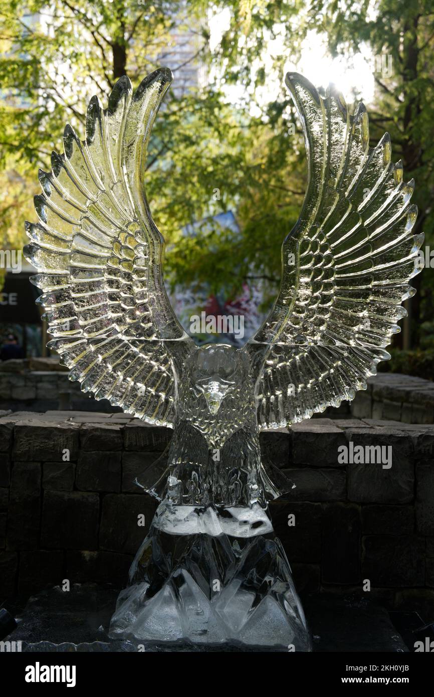 Ice sculpture at Canary Wharf Winter Ice festival Stock Photo - Alamy