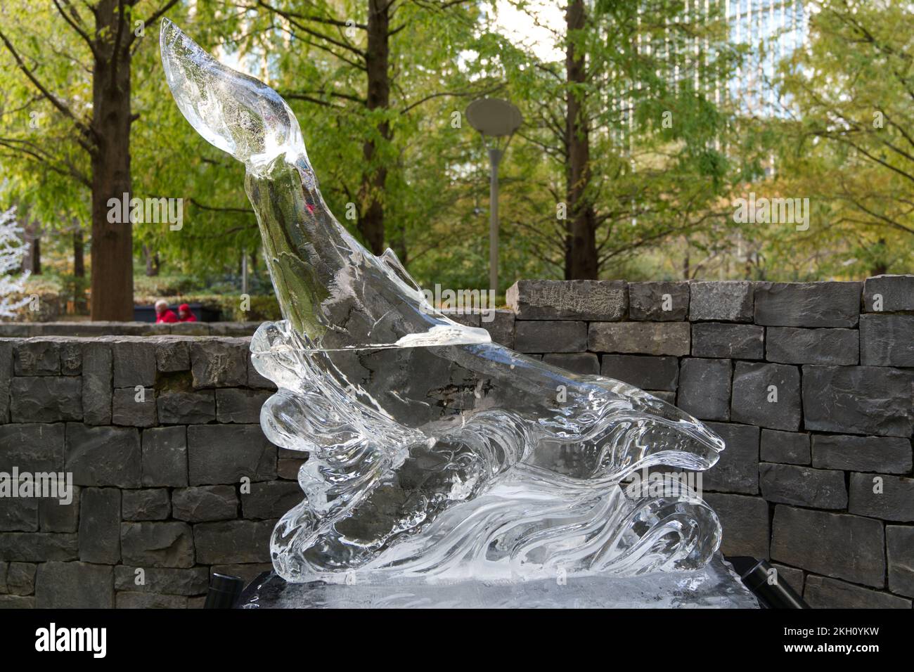 Ice sculpture at Canary Wharf Winter Ice festival Stock Photo - Alamy