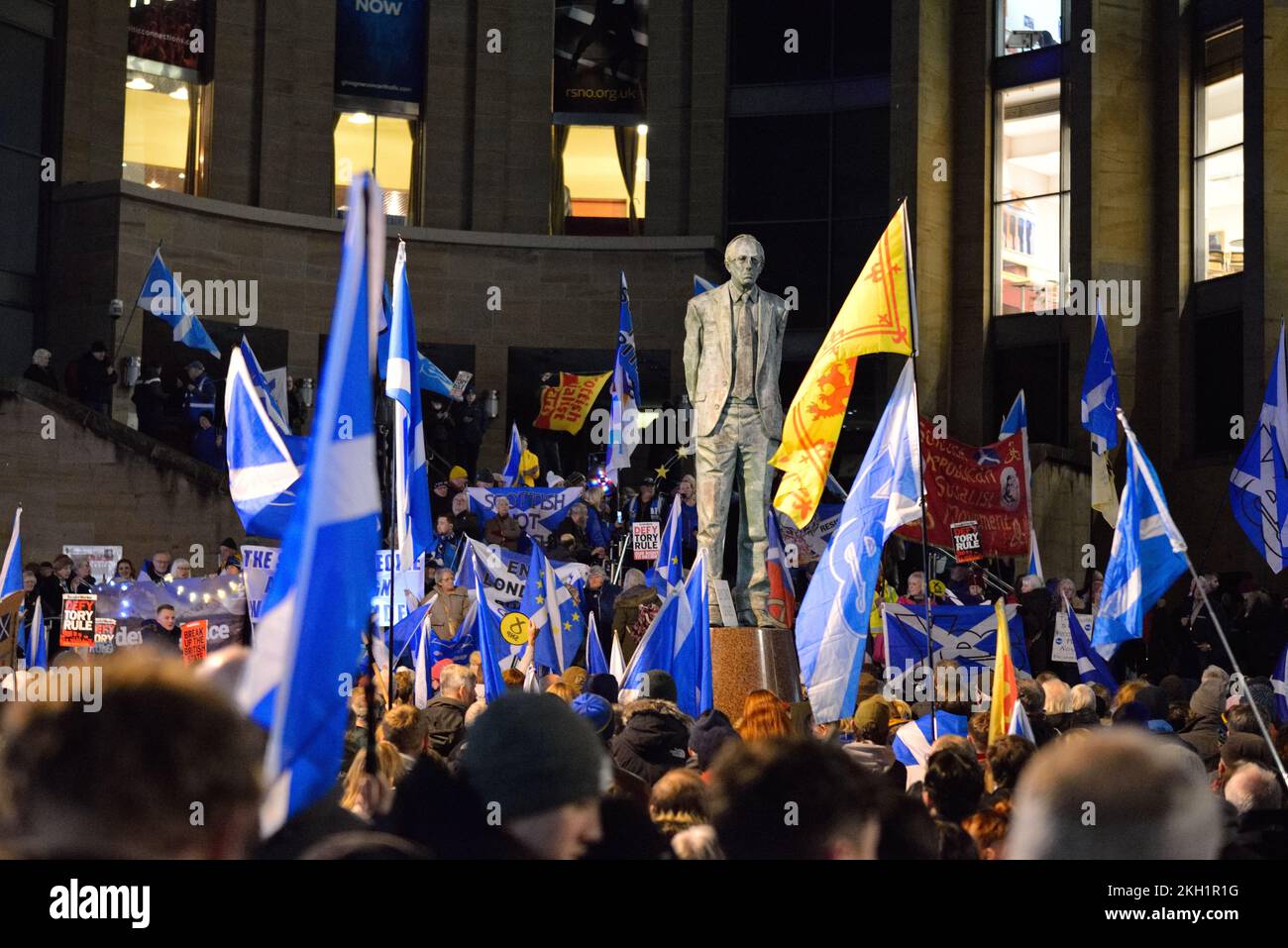 Supporters of Independence gather at the Glasgow Royal Concert hall steps in response to the Supreme Court ruling against Indyref2 23rd November 2022 Stock Photo