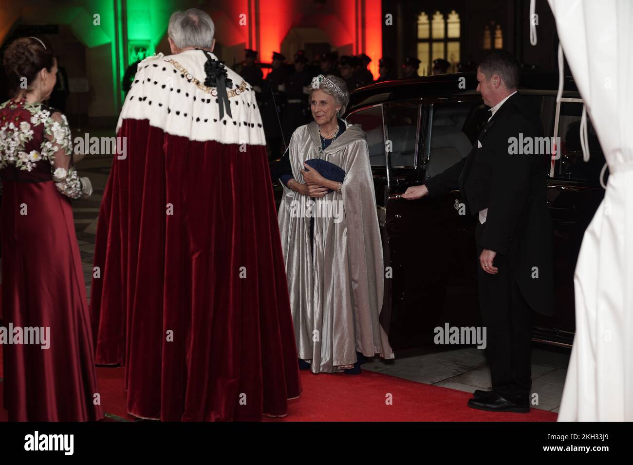 The Duchess of Gloucester, attends a banquet at the Guildhall in London, given by the Lord Mayor and City of London Corporation, during his state visit to the UK. Picture date: Wednesday November 23, 2022. Stock Photo