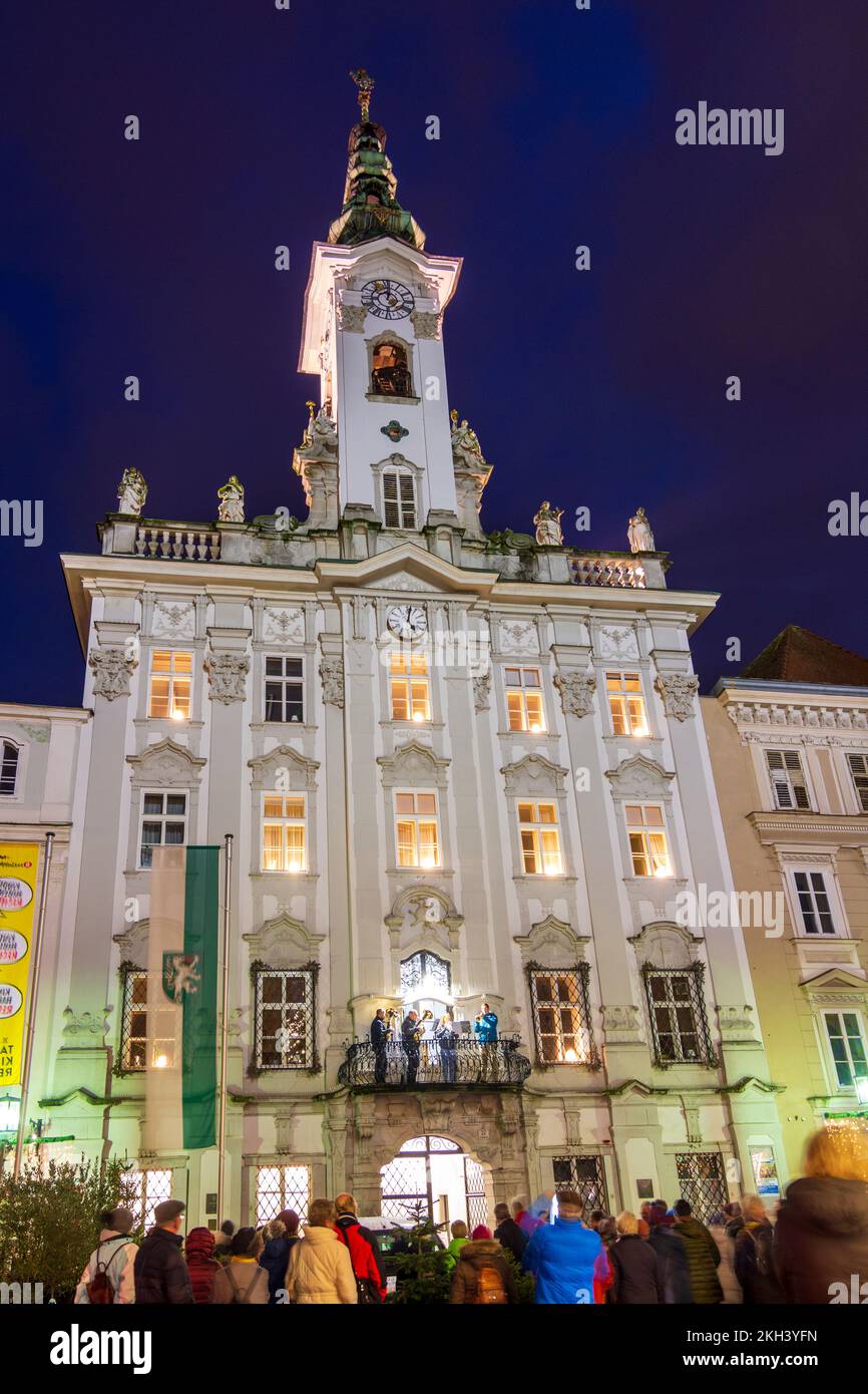 Steyr Advent brass music from the town hall balcony, at Christmas