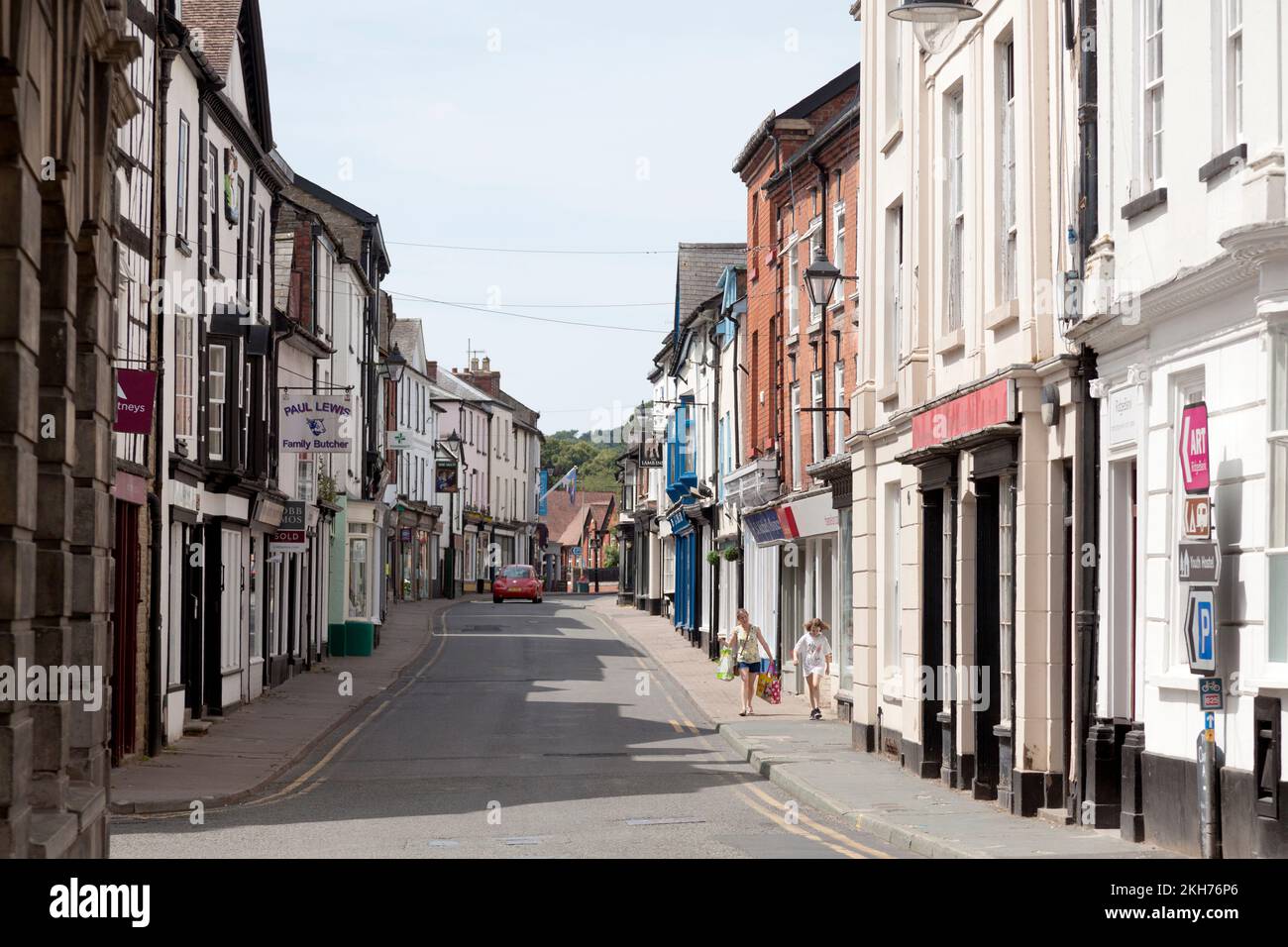 View along the High Street, Kington, Herefordshire Stock Photo