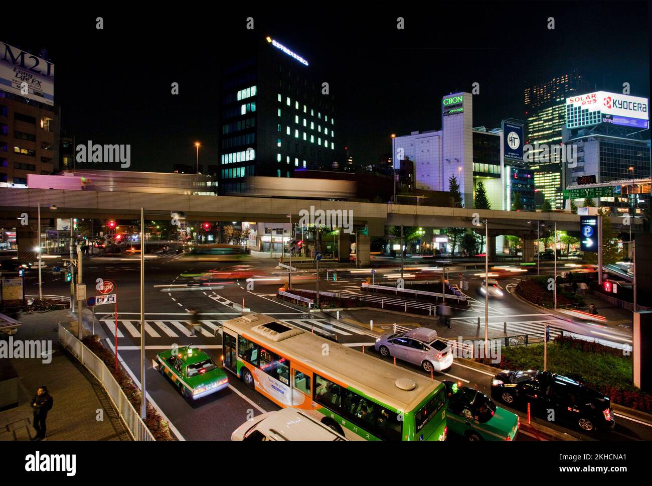 Traffic blurs w elevated freeway evening Roppongi Tokyo Japan 1 Stock ...