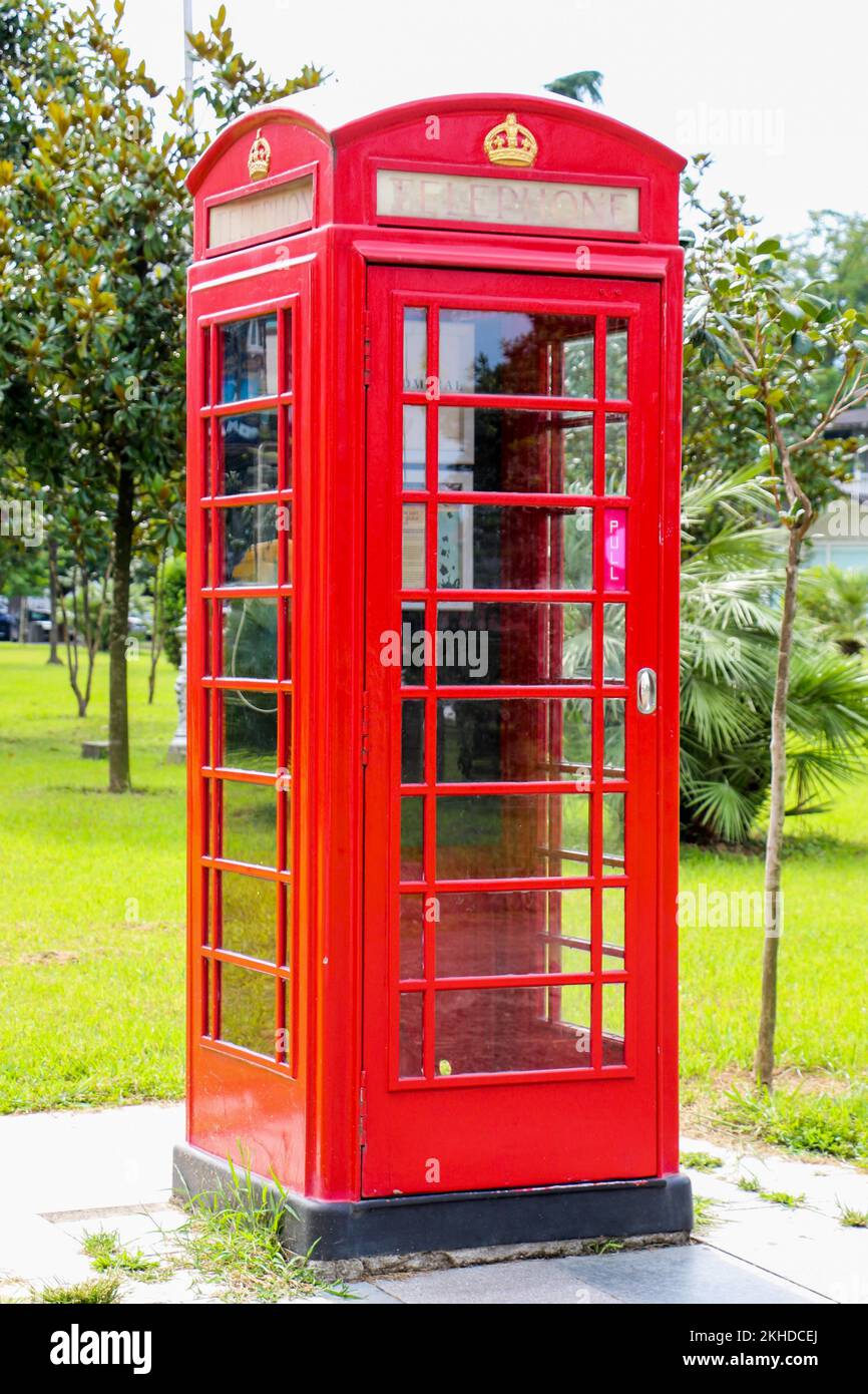 Phone booth on street hi-res stock photography and images - Alamy