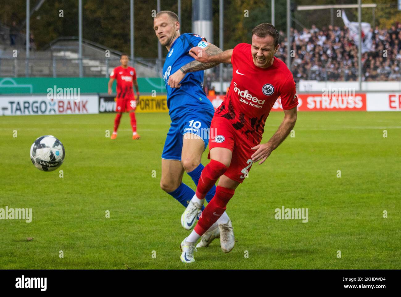 DFB Pokal 2nd main round 22/23 GAZI-Stadion auf der Waldau Stuttgart, Stuttgarter Kickers-Eintracht Frankfurt 0:2, Kevin DICKLHUBER (Stuttgarter Kicke Stock Photo