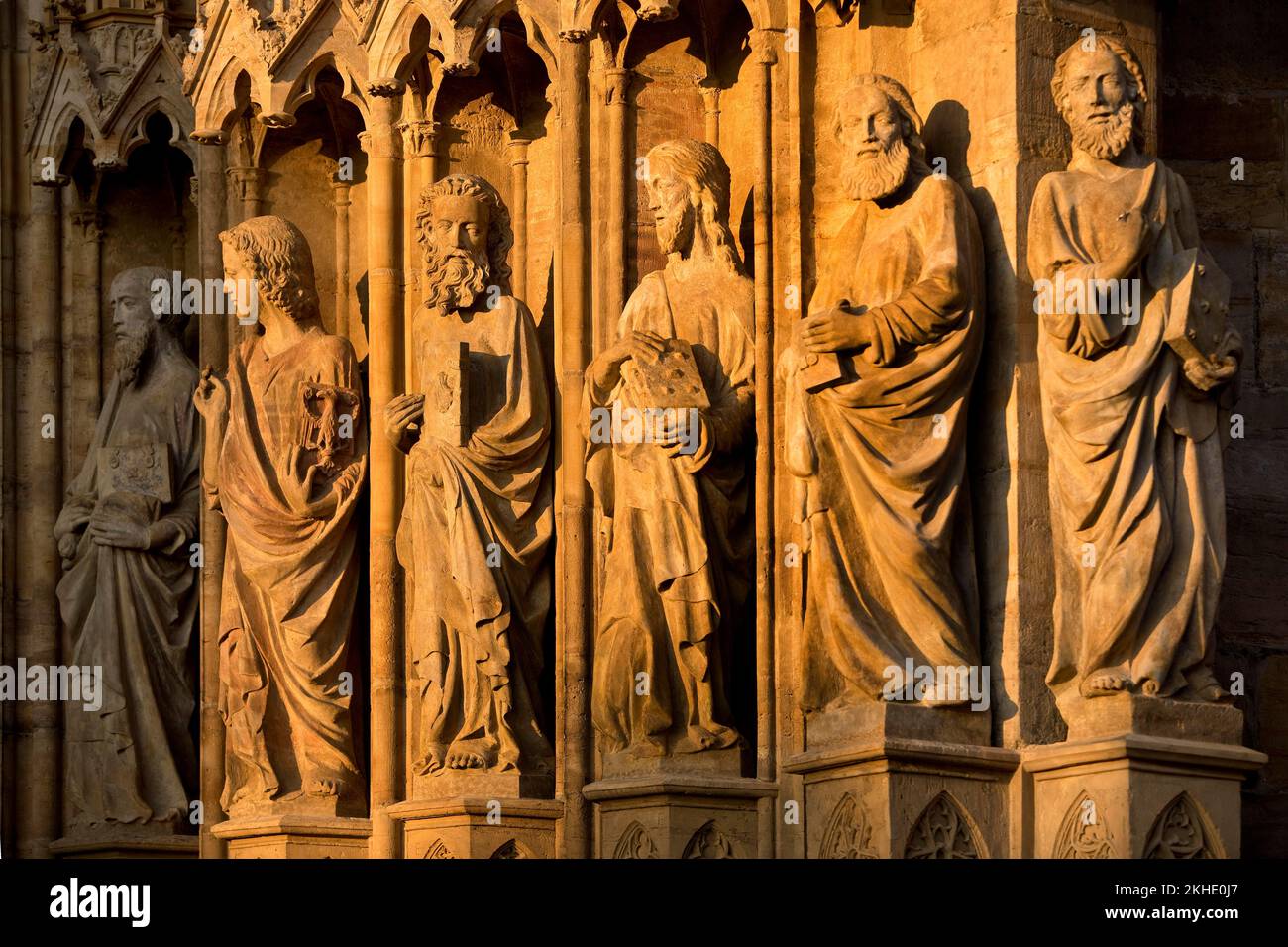 Detail of the triangle portal with the twelve apostles, main entrance