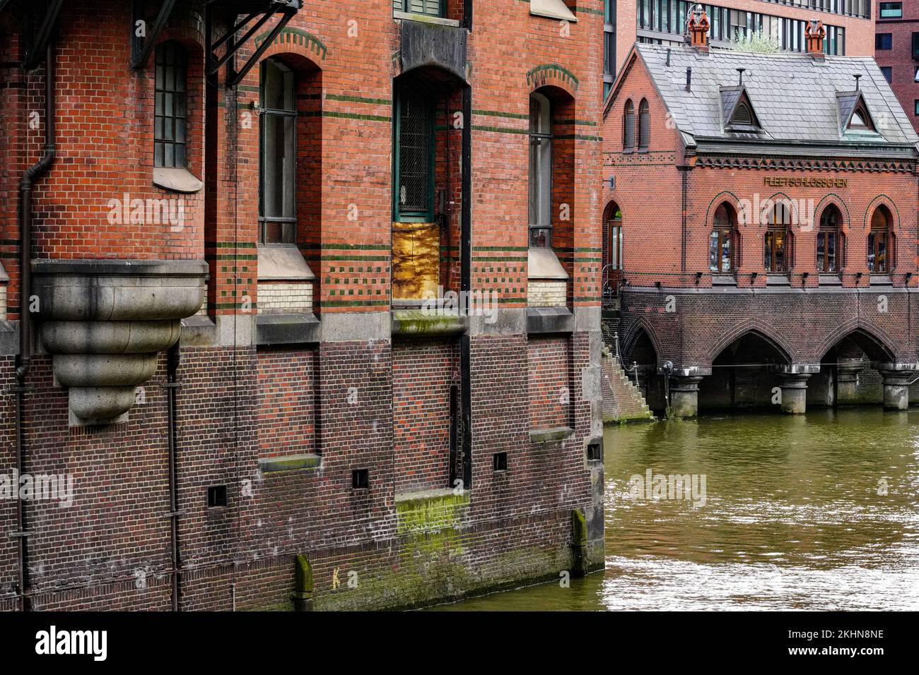 View of the Fleetschlösschen, a historic building of the Speicherstadt in Hamburg. It is located at the intersection of Brooktorkai/St.-Annen-Brücke, Stock Photo
