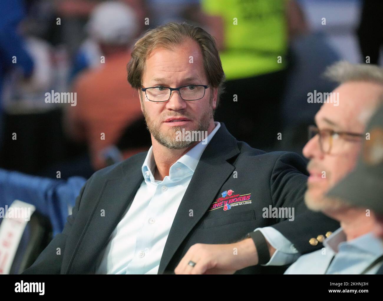 St. Louis, United States. 23rd Nov, 2022. National Hockey League Hall of Fame member Chris Pronger talks with ESPN broadcaster Joe Buck during the Annual Guns N' Hoses Boxing Showdown at the Enterprise Center in St. Louis on Wednesday, November 23, 2022. Guns N' Hoses, in its 35th year, pits firefighters vs policemen in boxing matches, to benefit The Backstoppers, an organization that provides financial support to families that have lost first responder family members in the line of duty. Photo by Bill Greenblatt/UPI Credit: UPI/Alamy Live News Stock Photo