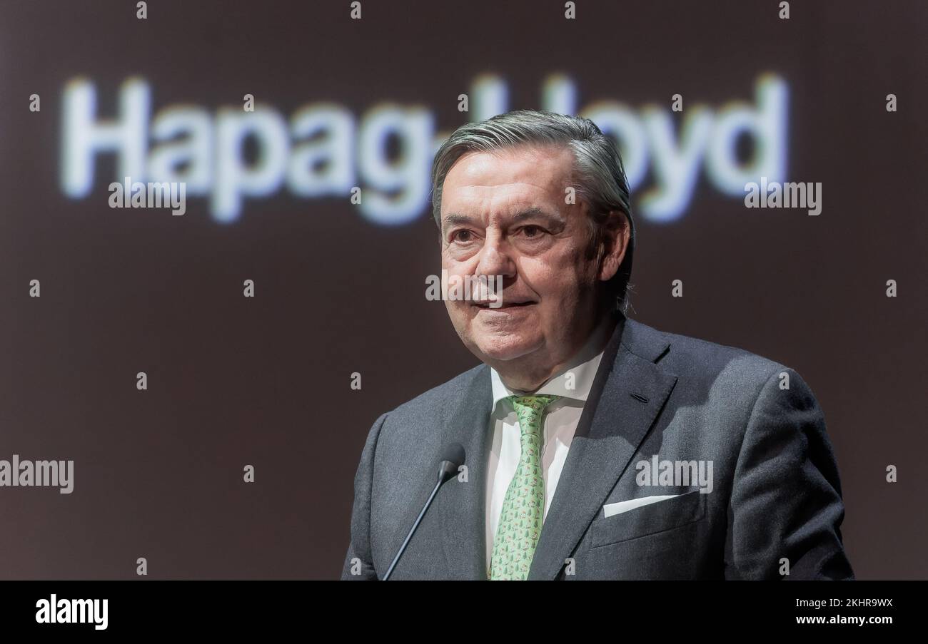Hamburg, Germany. 22nd Nov, 2022. Michael Behrendt, Chairman of the Supervisory Board of Hapag-Lloyd AG, addresses a panel discussion. Credit: Markus Scholz/dpa/Alamy Live News Stock Photo
