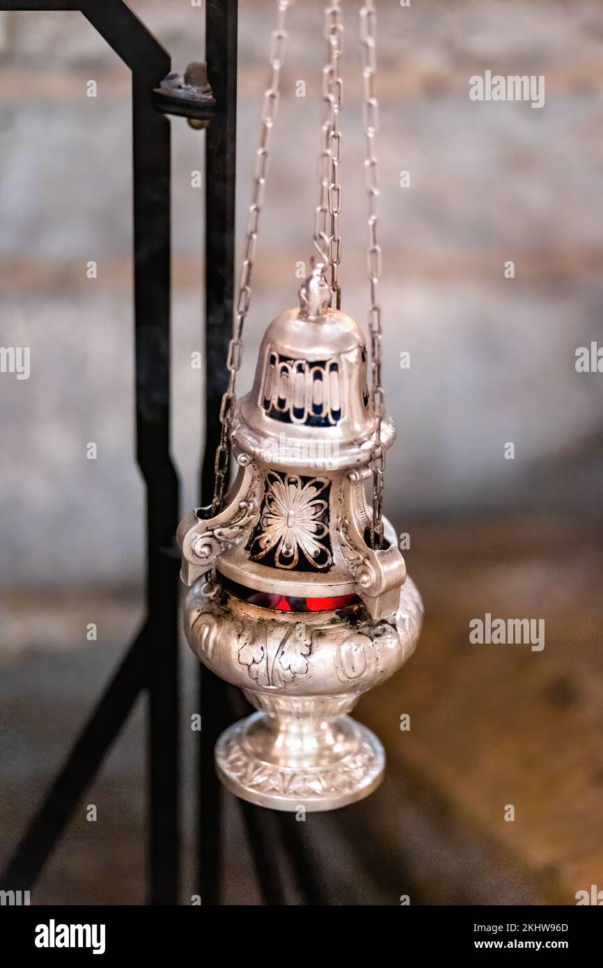 Hanging incense burner hires stock photography and images Alamy