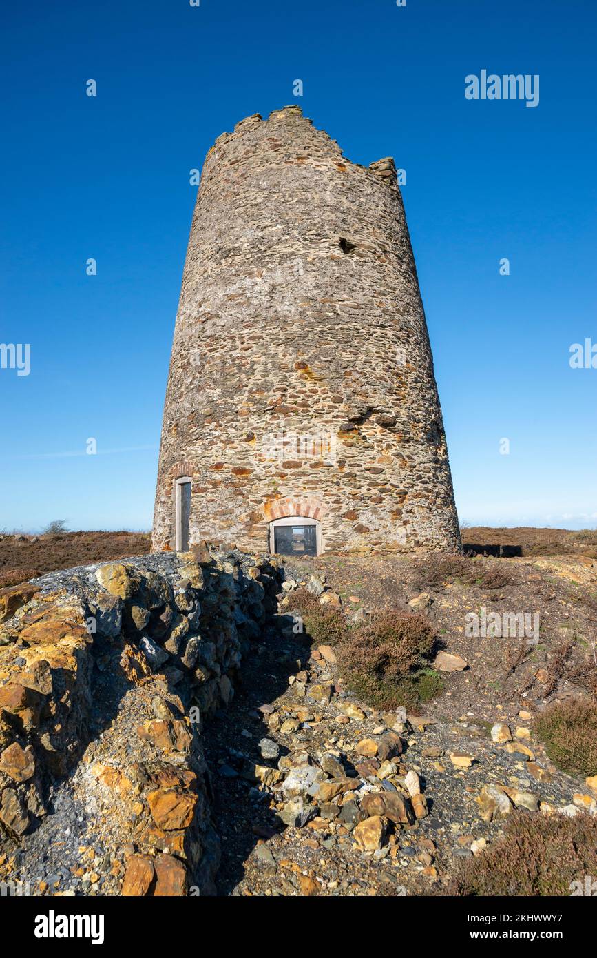 Parys Mountain Copper Mine, Amlwch, Anglesey, North Wales. Old 19th century windmill at the highest point. Stock Photo