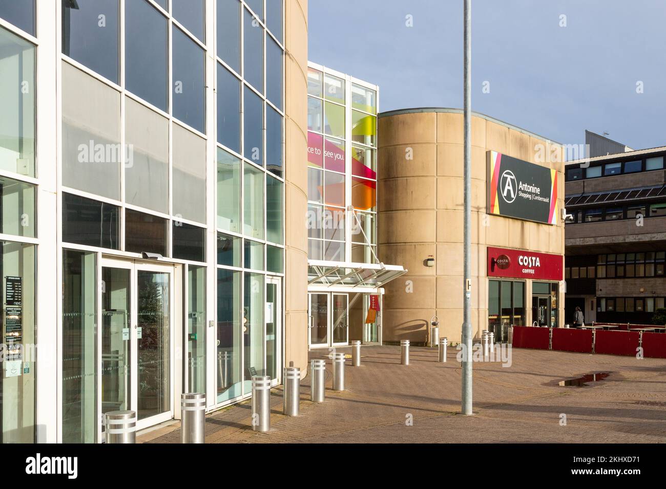 Antonine shopping centre in cumbernauld hi-res stock photography