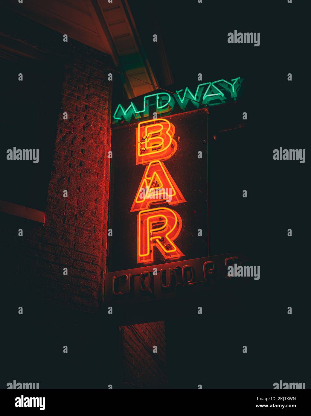 Midway Tavern vintage neon sign at night, Hanover, Pennsylvania Stock