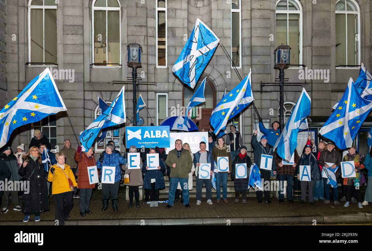 Inverurie, Aberdeenshire, UK. 23rd Nov, 2022. This is Alex Salmond - Alexander Elliot Anderson Salmond and a Gathering of Alba Supporters outside Inverurie Town Hall about 1730hrs and following the No to Referendum. Credit: JASPERIMAGE/Alamy Live News Stock Photo