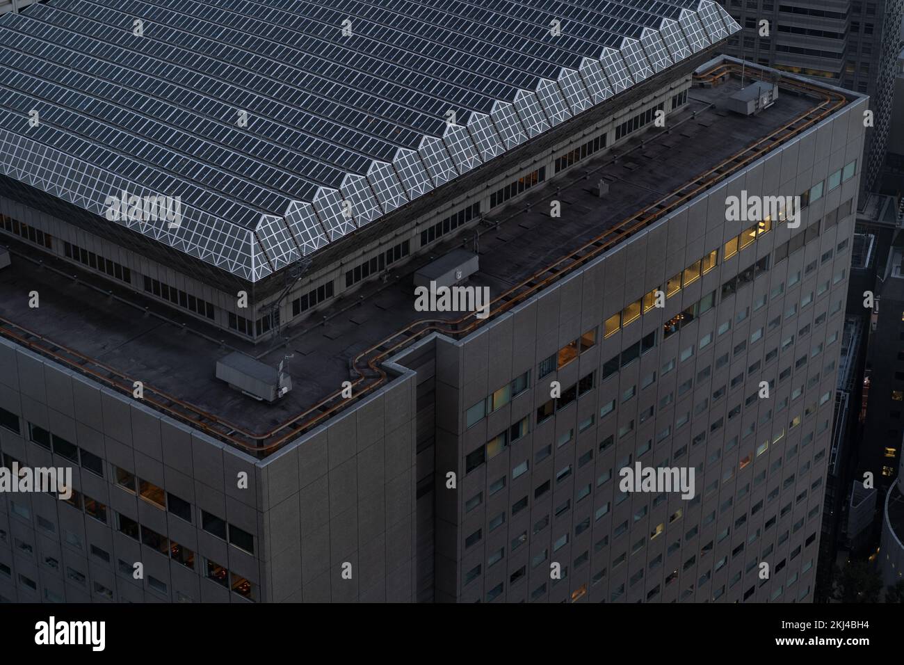 Glass roof buildings hi-res stock photography and images - Alamy