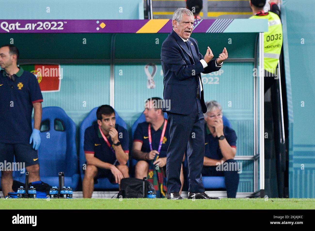 DOHA, QATAR - NOVEMBER 24: Coach Fernando Santos of Portugal coaches his players during the Group H - FIFA World Cup Qatar 2022 match between Portugal and Ghana at the Stadium 974 on November 24, 2022 in Doha, Qatar (Photo by Pablo Morano/BSR Agency) Stock Photo