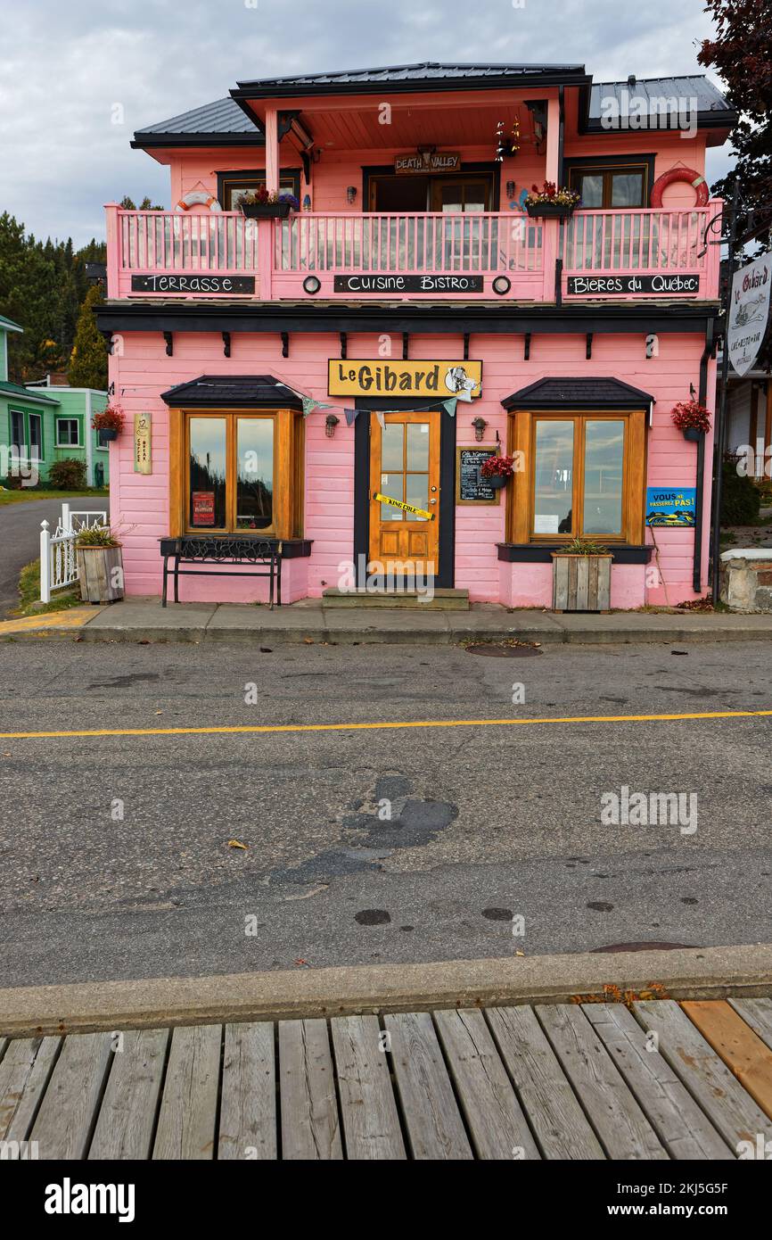 TADOUSSAC, QUEBEC, October 13, 2022 : A small wooden traditional restaurant in Tadoussac. Tadoussac is a tourist destination for whale watching Stock Photo