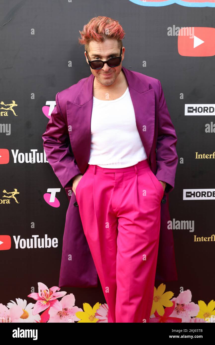 November 24, 2022: HUGH SHERIDAN walking the red carpet at the 36th Annual ARIA Awards at The Hordern Pavilion on November 24, 2022 in Sydney, NSW Australia  (Credit Image: © Christopher Khoury/Australian Press Agency via ZUMA  Wire) Stock Photo
