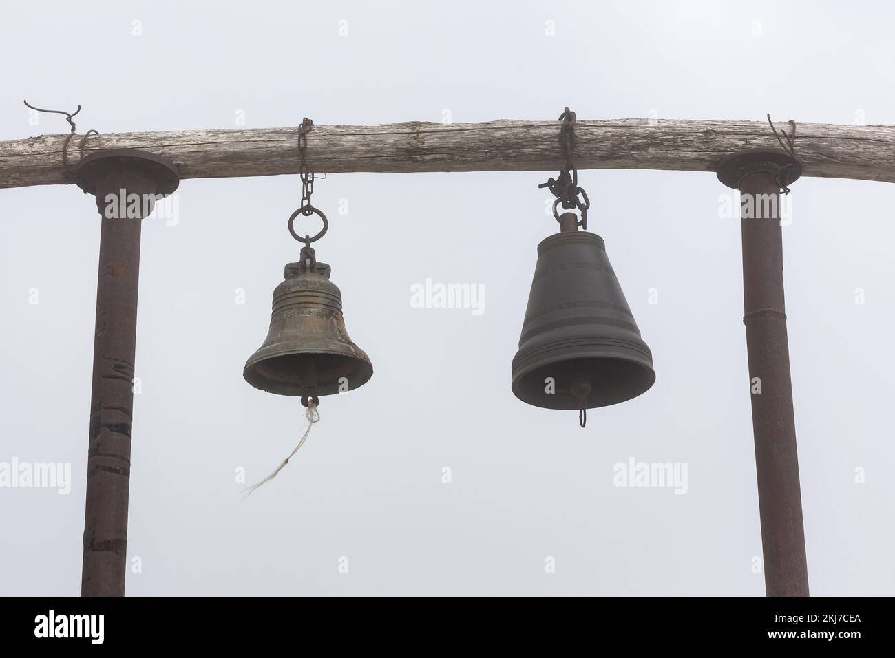 Hanging bell with chain hi-res stock photography and images - Alamy